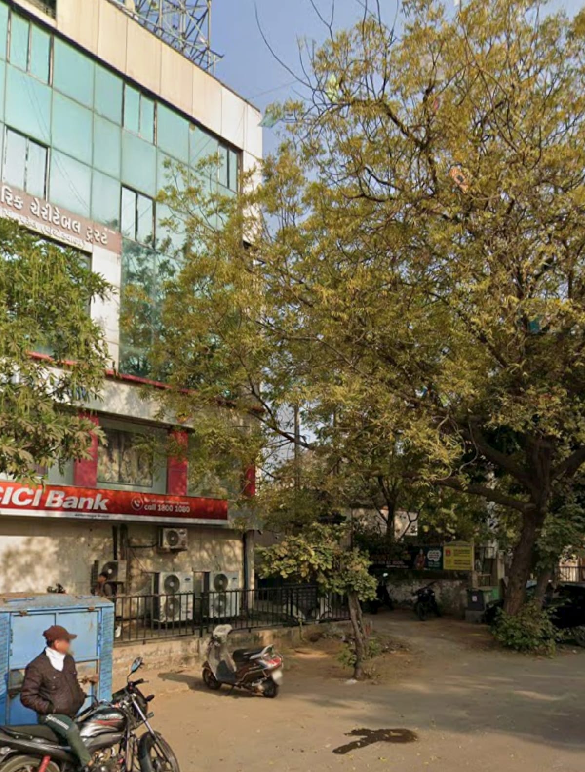 Building entrance near BookNest